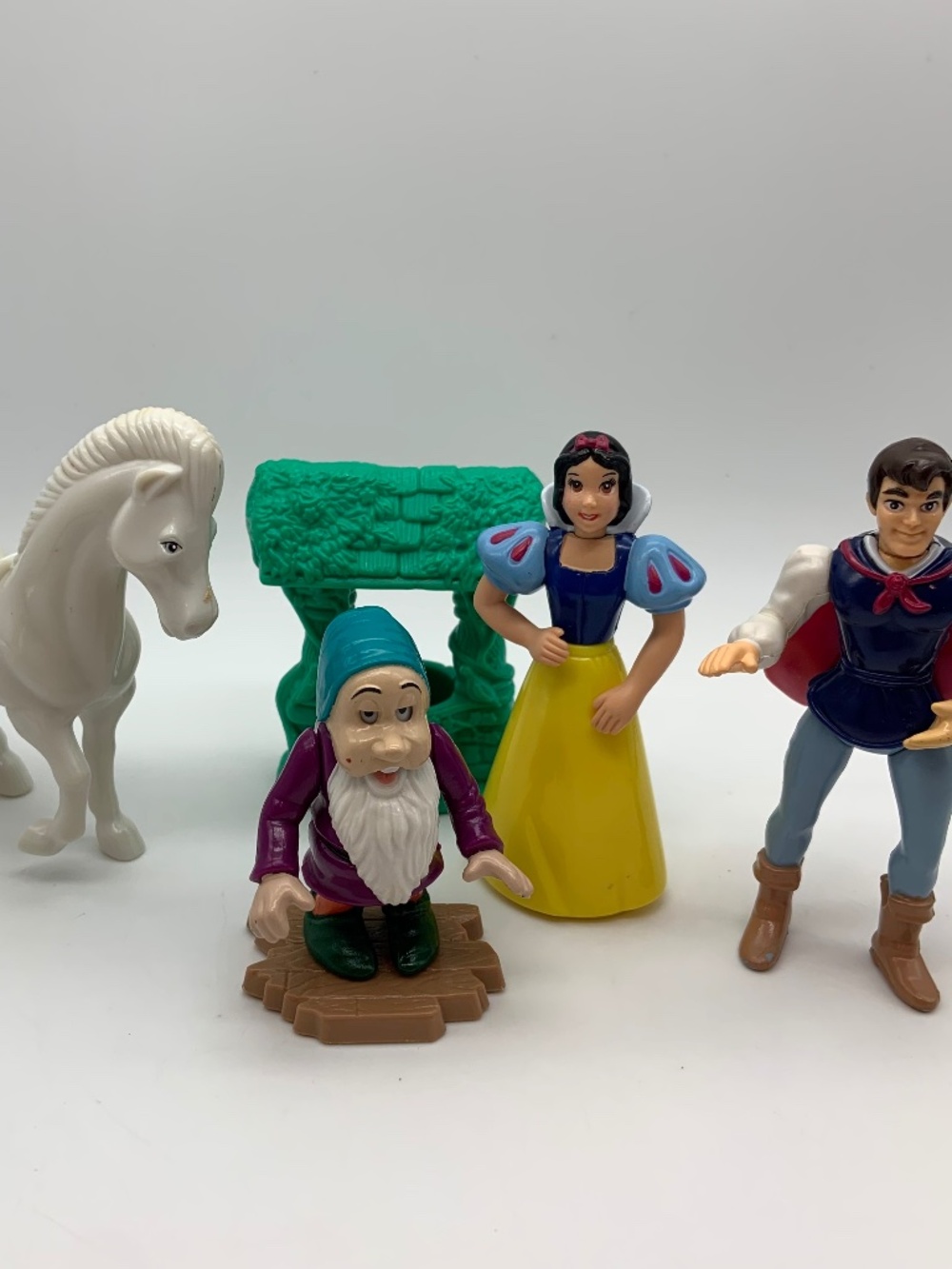 VTG 90s Disney Snow White Prince Dwarf Horse and Wishing Well Plastic Figurines